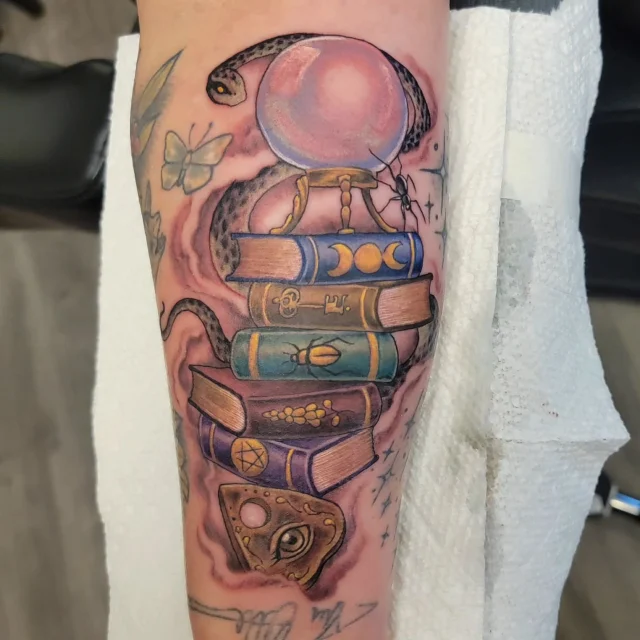 Witchy book stack by @inkstress !
So many thanks to Brianna for bringing me this fun, spooky project!
#rachelgilbert #inkstress #tattoosbyinkstress #witchinghourtattoopdx #witchinghourtattoo #witchytattoo #bookstattoo #spookytattoo #pdxtattoo #oregontattoo