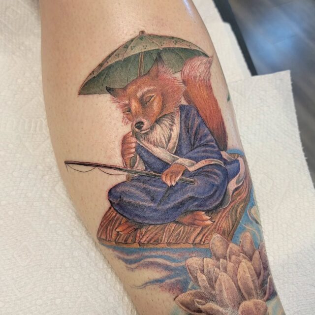 By @inkstress 

A super zen fishing fox! Just over part of @sailor_steph7 's lovely leg project! 
Thanks for another great day! 

Bring me ALL the anthropomorphic animals!!

#rachelgilbert
#inkstress #tattoosbyinkstress #witchinghourtattoopdx #witchinghourtattoo #pdxtattoo #oregontattoo #crittertattoo #anthropomorphicanimals