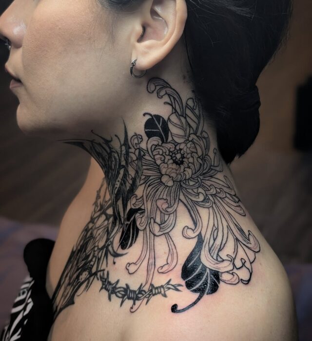 Outlined one of a set of matching spider chrysanthemums for @rawrrina 's neck and throat. Super fun! Love doing black work like this 🕷️🖤 Thanks for looking!
.
.
..
..
...
...
#blackworktattoo #blackwork #darkart #darkornamentaltattoo #throattattoo #necktattooo #portlandtattooers #portlandtattooshop  #portlandtattoo #witchinghour #portlandtattooartist #portlandoregon #pdxtattoo #pdxtattooartist #pdx #portlandartist #pnw #oregontattoo #oregontattooartist #oregontattoos #ashtonallentattoo #pdxsmallbusiness #pdxartgallery #womanownedbusiness #tattoo #tattoosnob #tattooistartmag #ladytattooer #femaletattooartist #support_good_tattooing