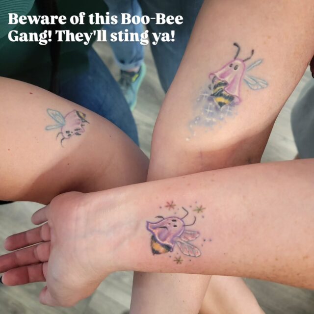 Thanks, ladies! You are all so awesome! 
🐝👻💛

#rachelgilbert #inkstress #tattoosbyinkstress #witchinghourtattoopdx #witchinghourtattoo #portlandtattoo #oregontattoo #boobee