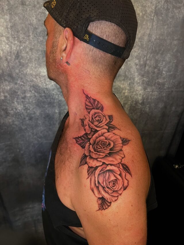 Summer is almost gone.•
•
•
•
•
•
#borrowedtimesstudio #blackandgreytattoo #tattoorealism #handmade #typography #typespire #goodtype #pdxart #pdxartist #portland #tattoo #tattooartist #pdx