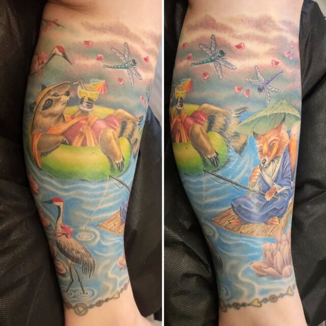 More progress today on @sailor_steph7 's super serene leg scene! 
Thanks for another great day! 

#rachelgilbert #inkstress #witchinghourtattoopdx #animaltattoo #crittertattoo 

• tanuki • fox • raccoon dog • float • fishing • crane • Portland • Oregon • female tattoo artist • calm•